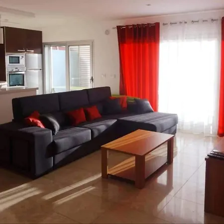 Apartment Apartamento T2 Acolhedor C/ Piscina Aquecida