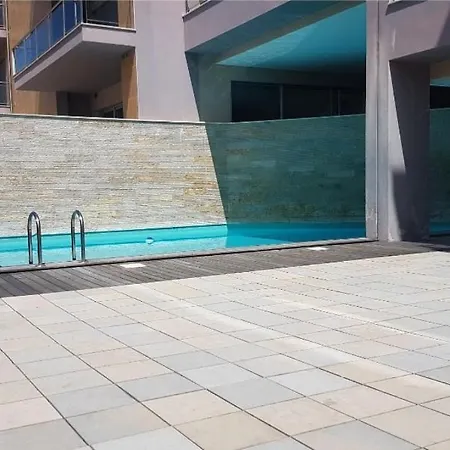 Apartamento T2 Acolhedor C/ Piscina Aquecida * Sao Martinho do Porto
